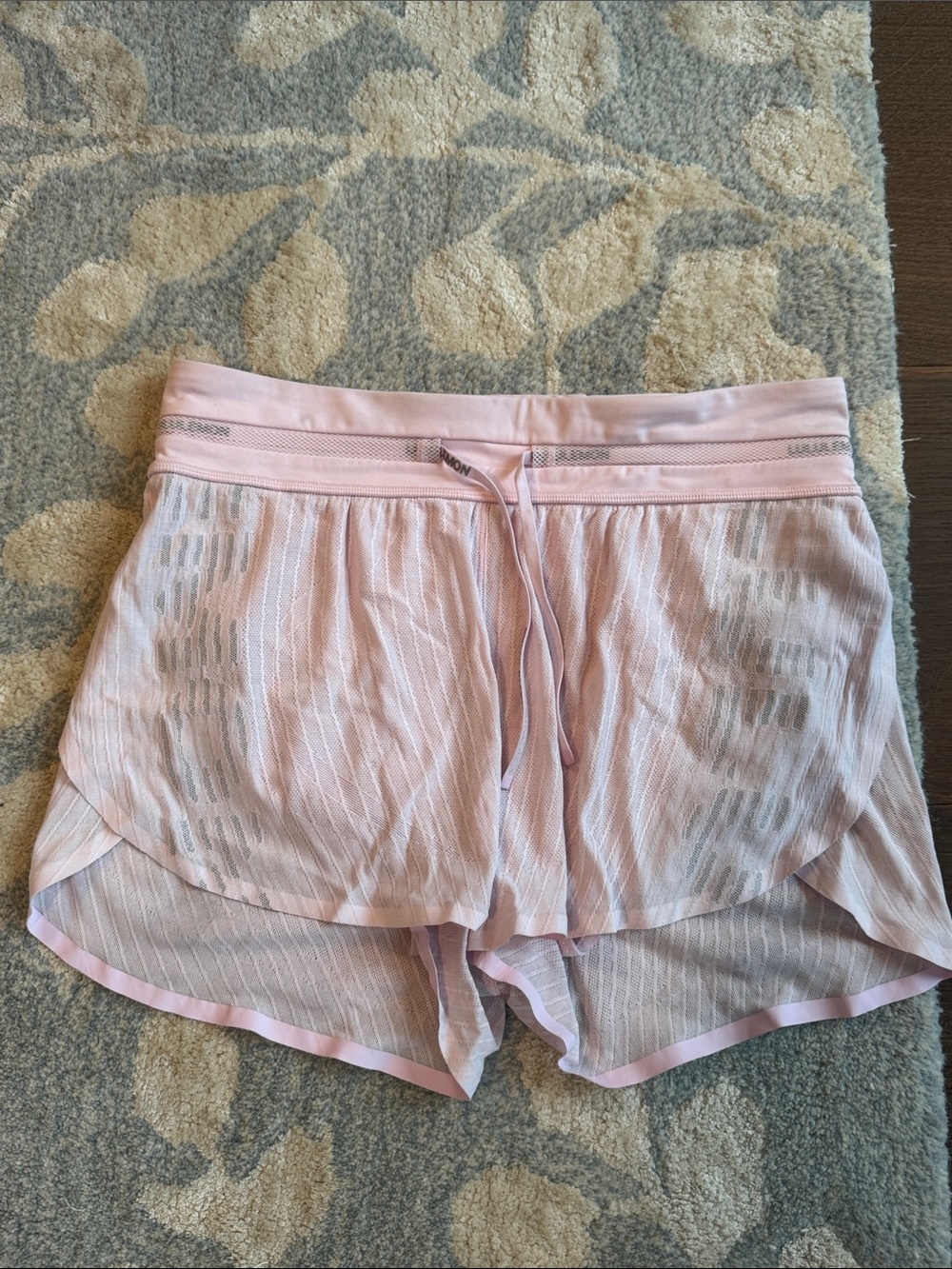 lululemon athletica - fast and free airflow mid-rise running short 3” LIMITED ED